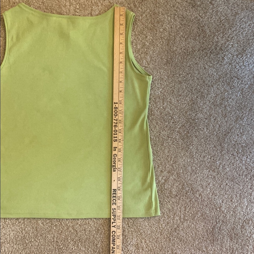 Karen Scott petites Green Tank Top Classic Sleeveless Design - Picture 5 of 6